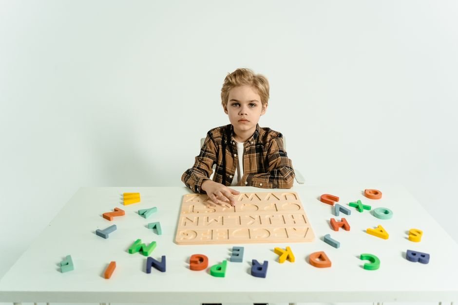 How to Help a Child with Speech Delay Learn the Alphabet